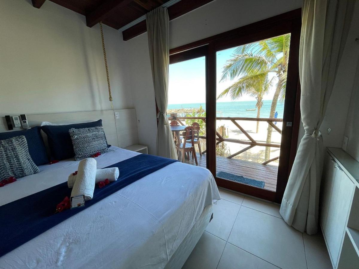 Apartamento Peixe Boi - pé na areia com vista frontal e total para o mar Barra Grande  Extérieur photo
