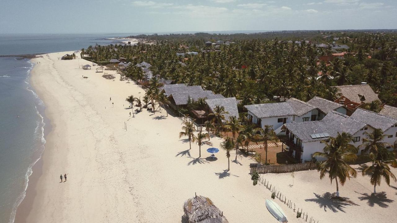 Apartamento Peixe Boi - pé na areia com vista frontal e total para o mar Barra Grande  Extérieur photo